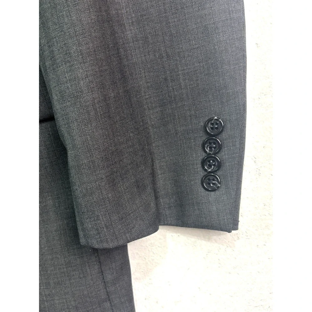 Jos A Bank 43 R 37x30 gray herringbone 2pc Pant‎ Suit Signature Collection Wool